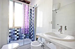 Szálloda Lega Lombarda Halldis Apartment *