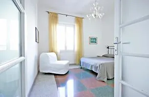 Lega Lombarda Halldis Apartment