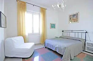 Lega Lombarda Halldis Apartment * Róma